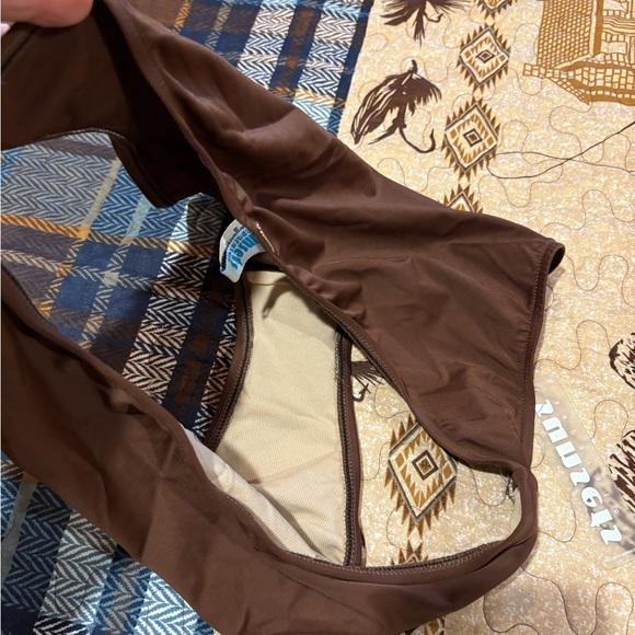 Sunset Separates high-waisted, high-leg bikini bottom brown NWT - Picture 4 of 9